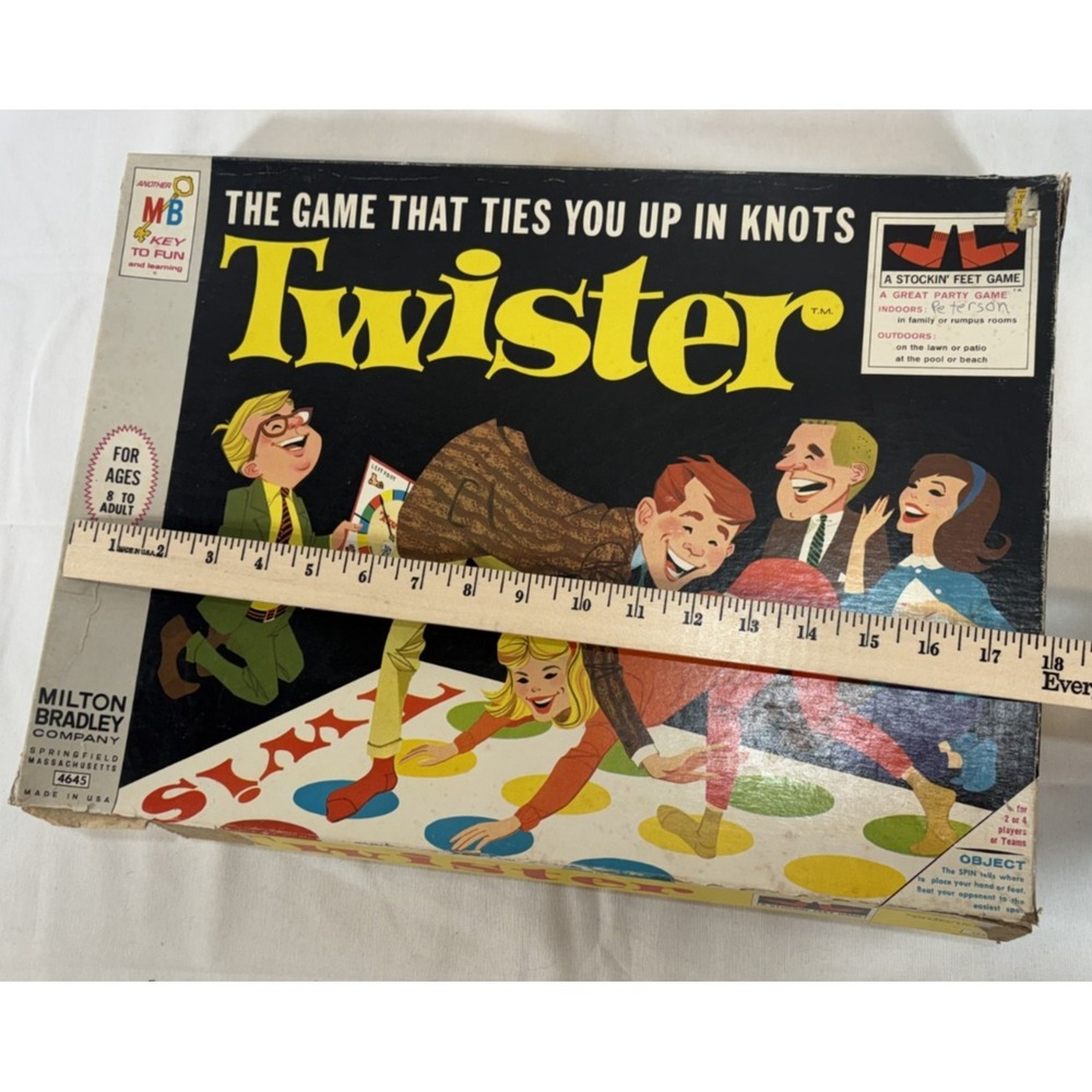 Milton Bradley TWISTER Game #4645 Original Edition Complete Vintage 1966 - Picture 9 of 16